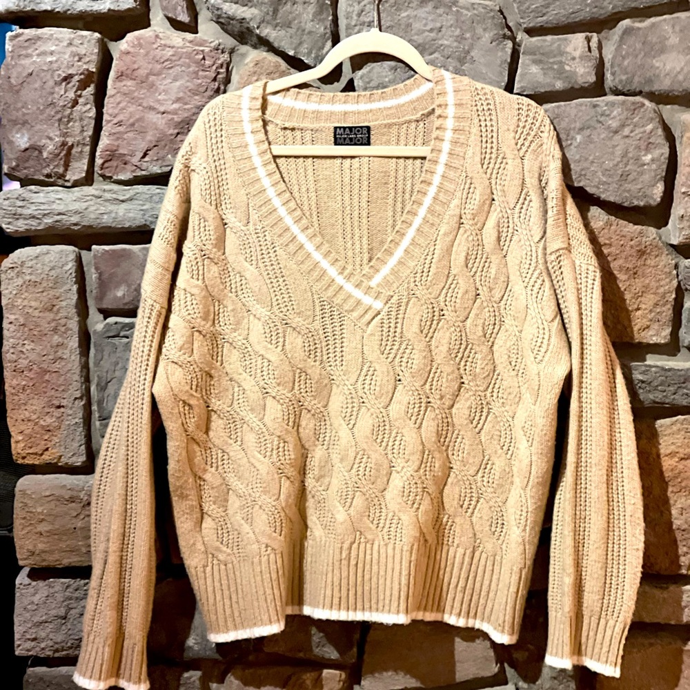 Women’s V neck sweater